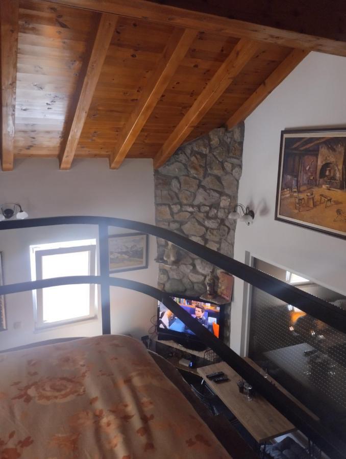 פודגוריצה Woodstone Apartman מראה חיצוני תמונה