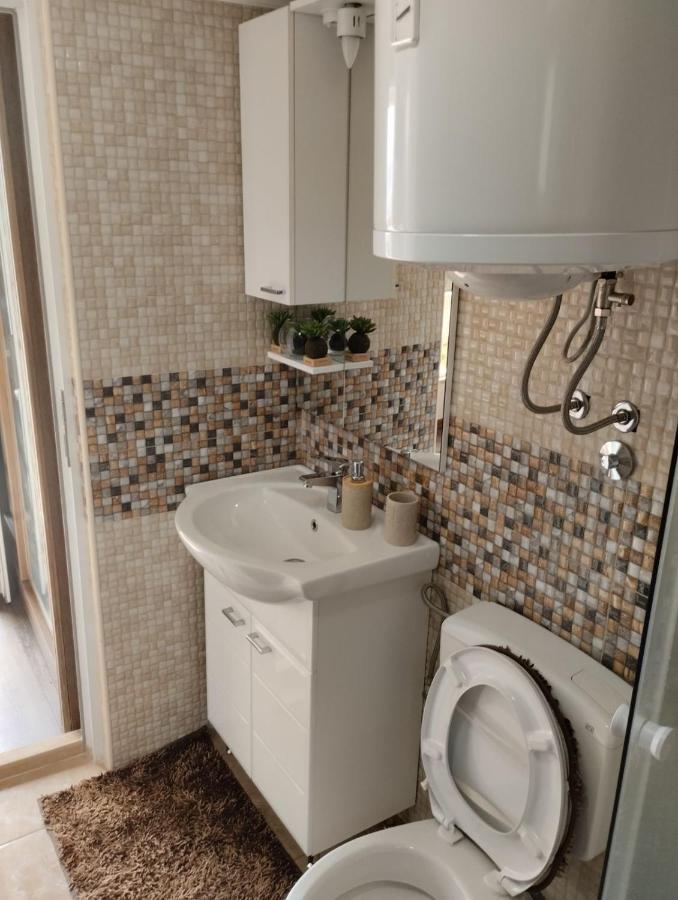 פודגוריצה Woodstone Apartman מראה חיצוני תמונה