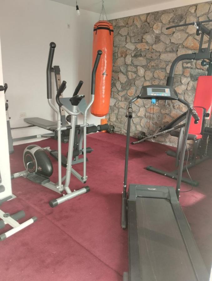 פודגוריצה Woodstone Apartman מראה חיצוני תמונה